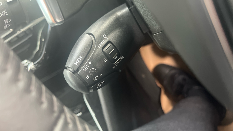 Peugeot 2008 1.2 PureTech 130 Allure Premium 5dr EAT8 Petrol Estate